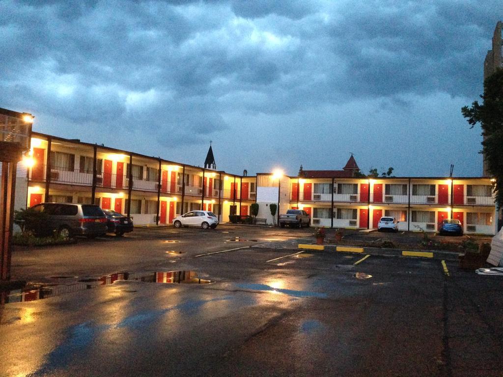 Imperial Motel Cortland Bagian luar foto