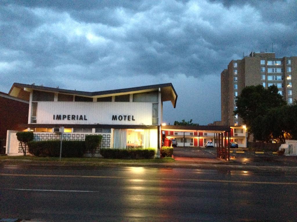 Imperial Motel Cortland Bagian luar foto